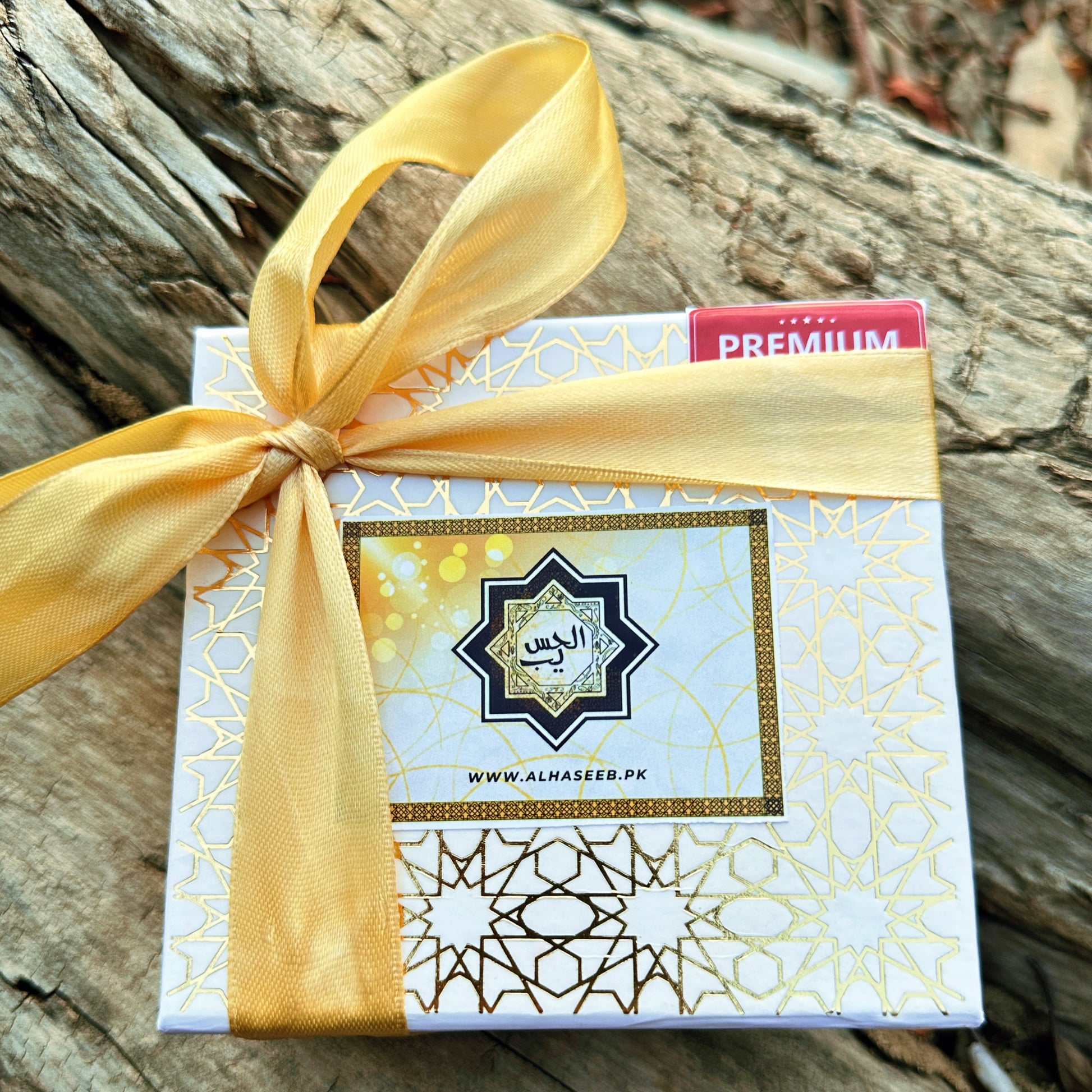 high quality 8 Ouds 3ml Each (White Oud, Ameer Al Oud, Oud Aswad, Oud Isphahan, Oud Saffron, Oud Malaiki, Mukhalat Oud, and Oud Ibrahim) Fragrance Oil by Al Haseeb Islamic Mart alhaseeb.pk