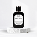 Men's fruity woody perfume with apple rose vanilla and musk fragrance notes